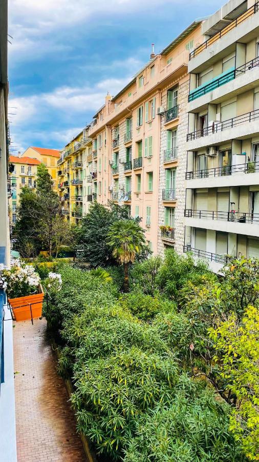 Elegant, Spacious, Central Apartment Ница Екстериор снимка